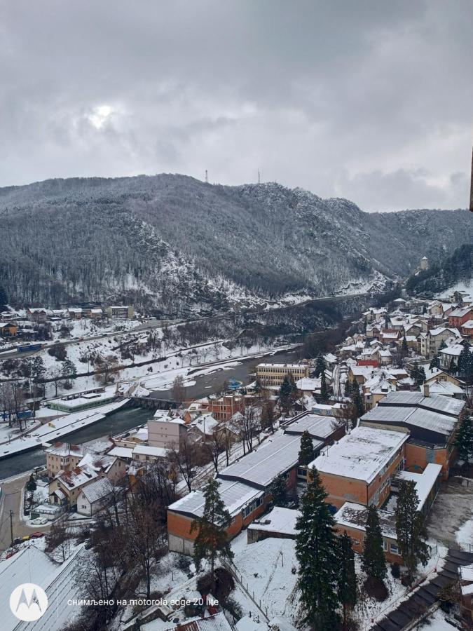 Stan Na Dan Im Apartment Uzice Exterior photo