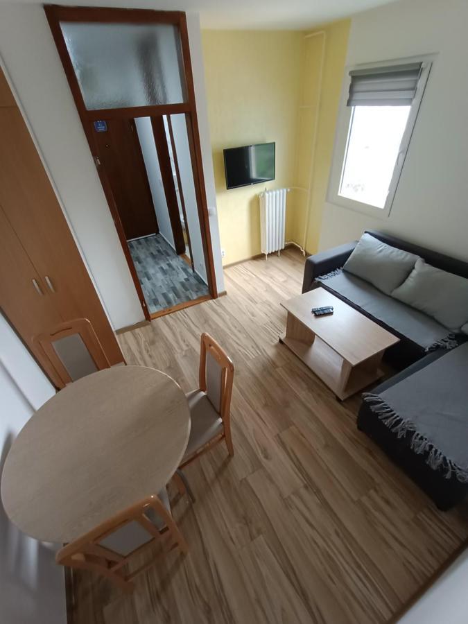 Stan Na Dan Im Apartment Uzice Exterior photo