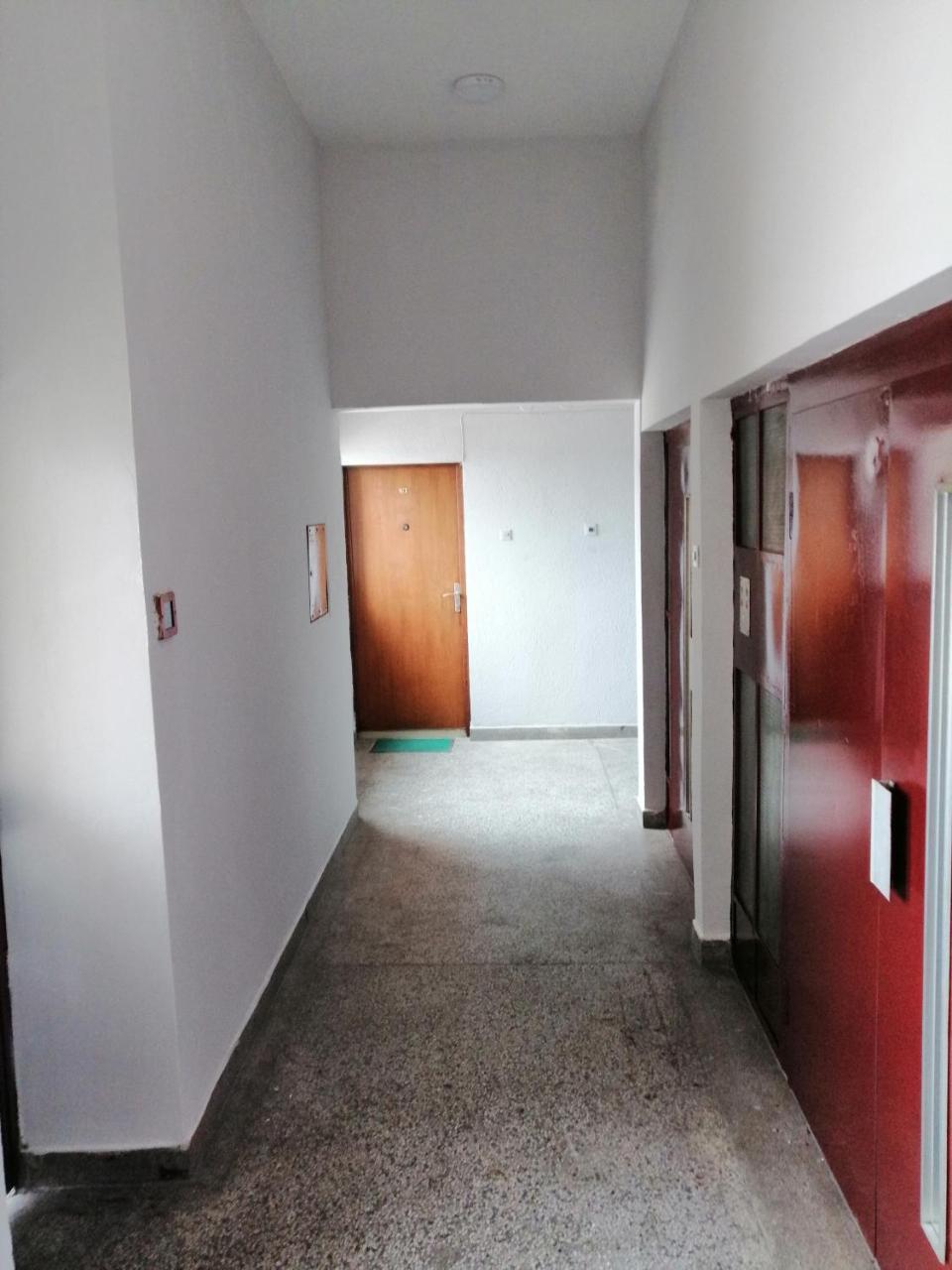 Stan Na Dan Im Apartment Uzice Exterior photo